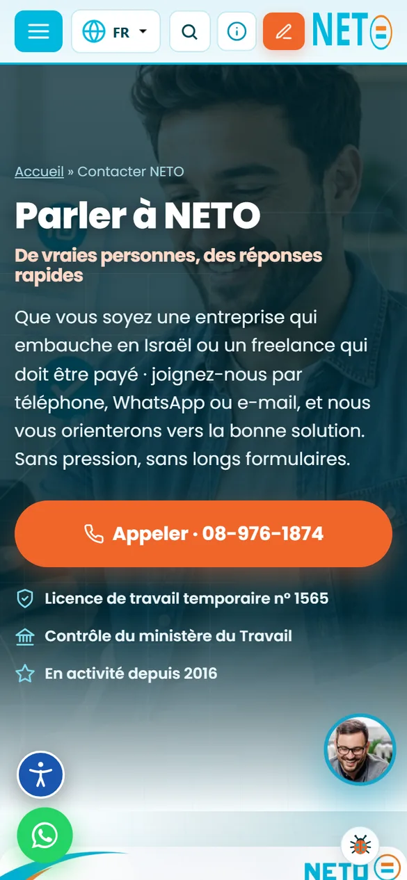 Capture d'écran du site NETO sur un téléphone · Le formulaire de contact